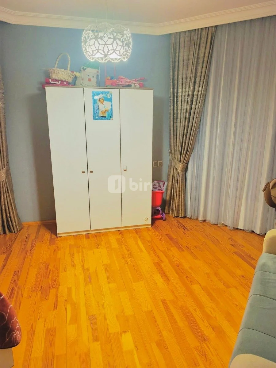 3-комнатная квартира, пос. 8-й километр, Elşən Süleymanov küçəsi 137A, Низаминский район — фото 7