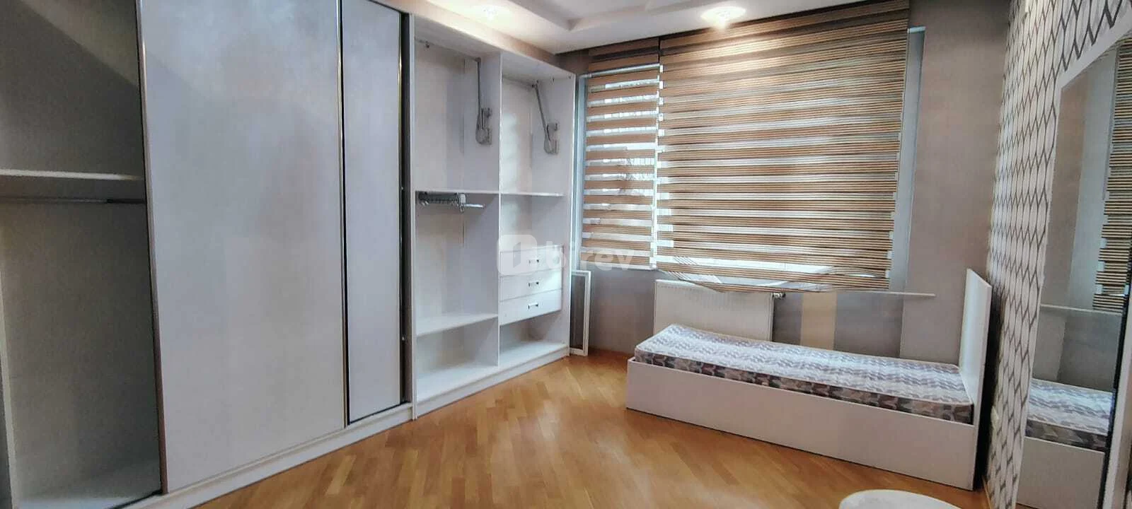 4-комнатная квартира, Насиминский район, 28 May küçəsi, Баку — фото 19
