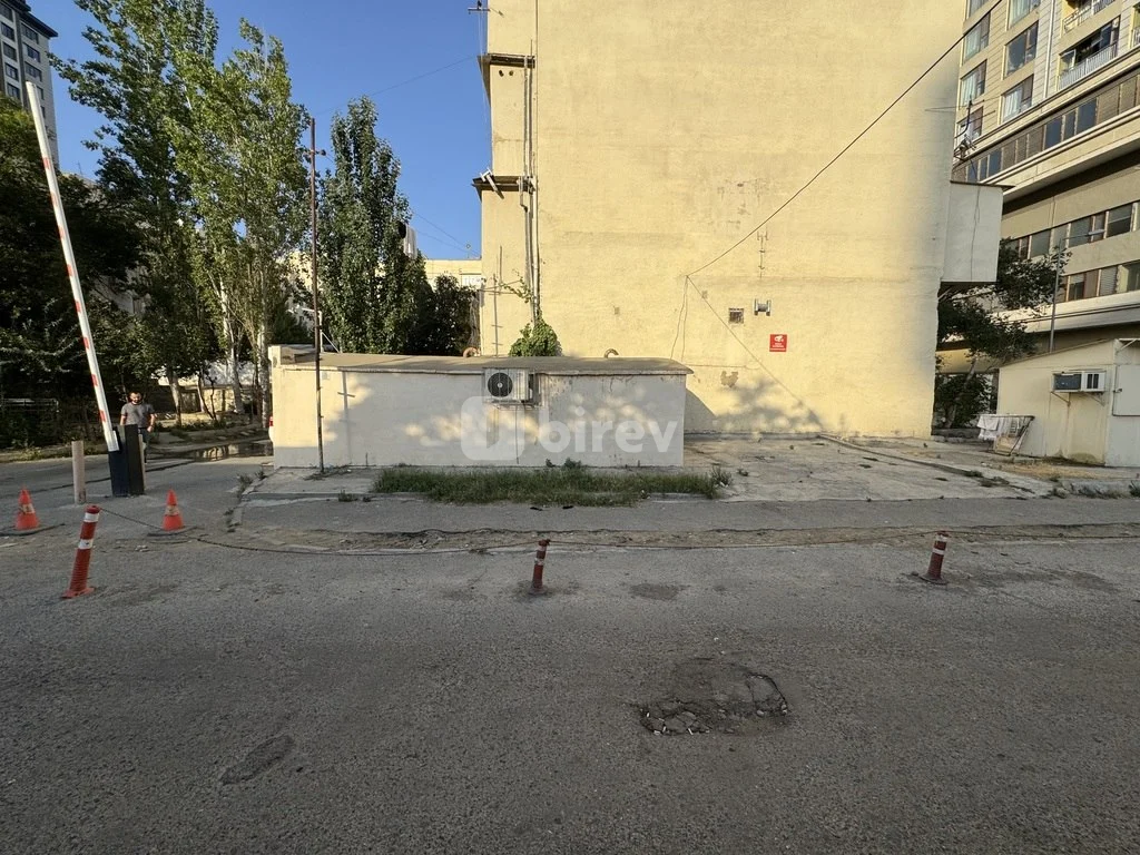 Объект, Хатаинский район, Afiyəddin Cəlilov küç., Баку — фото 5