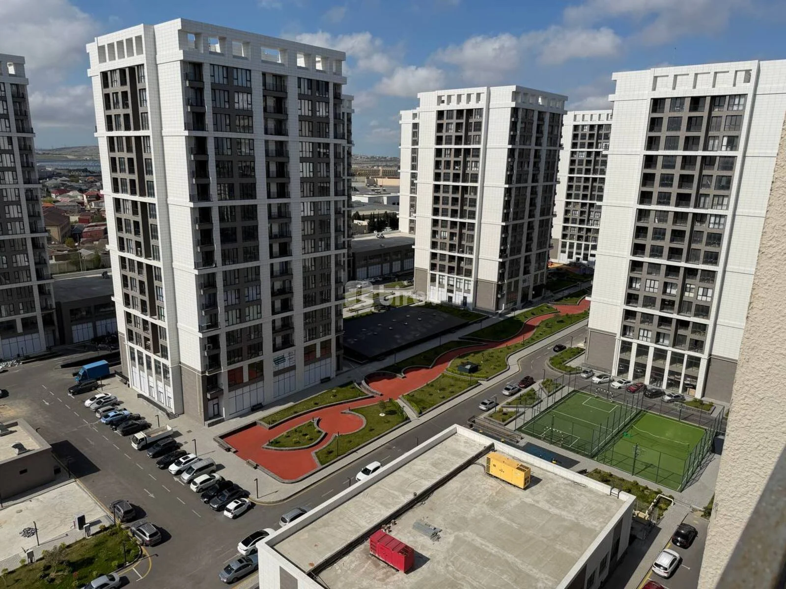 4-комнатная квартира, Низаминский район, Heydər Əliyev prospekti 189, Баку — фото 6