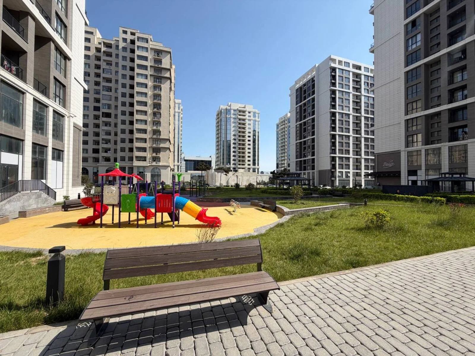 4-комнатная квартира, Низаминский район, Heydər Əliyev prospekti 189, Баку — фото 12