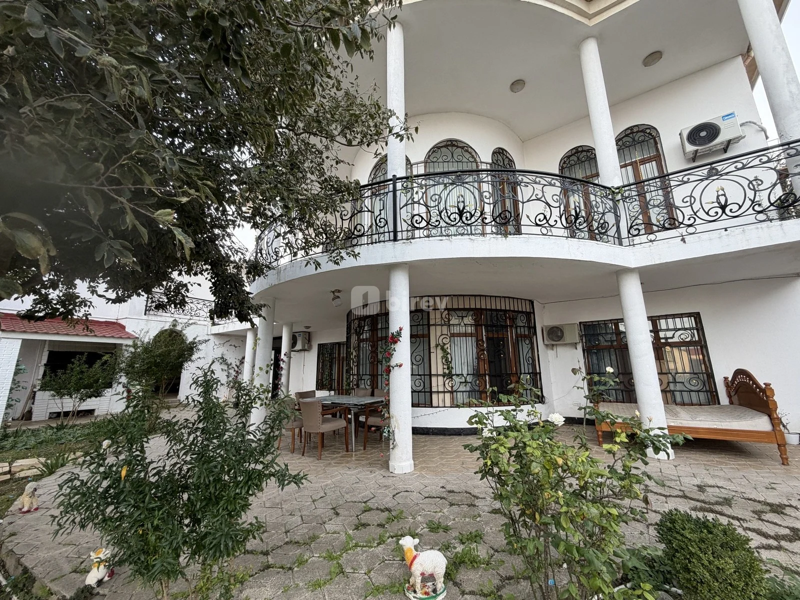 8-комнатный дом, пос. Бадамдар, Enver Qasımzadə küç. 72, Сабаильский район — фото 2