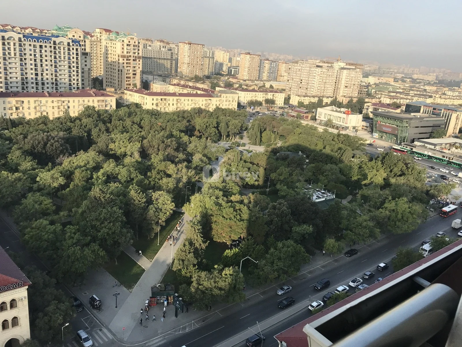 4-комнатная квартира, Наримановский район, Nazim Hacıyev küç., Баку — фото 1