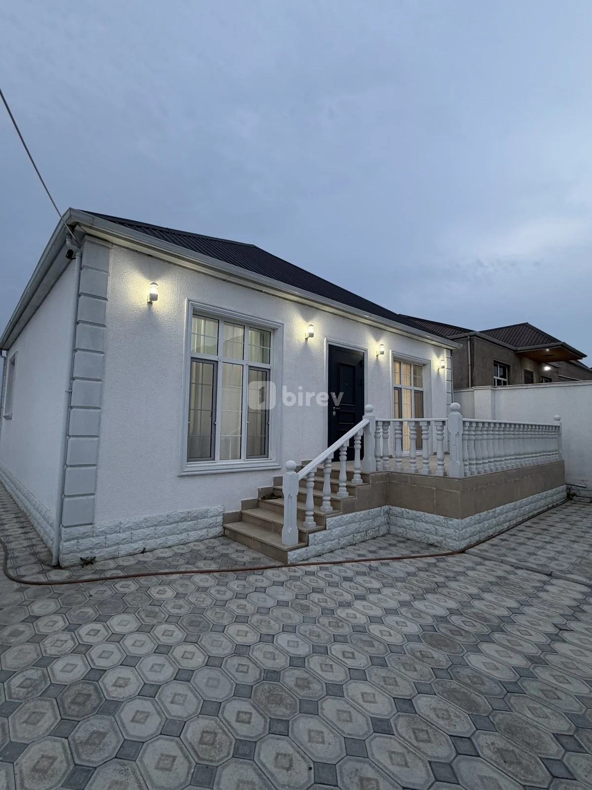 3-комнатный дом, пос. Кюрдаханы, Kürdexanı yolunun kenari, Сабунчинский район — фото 1