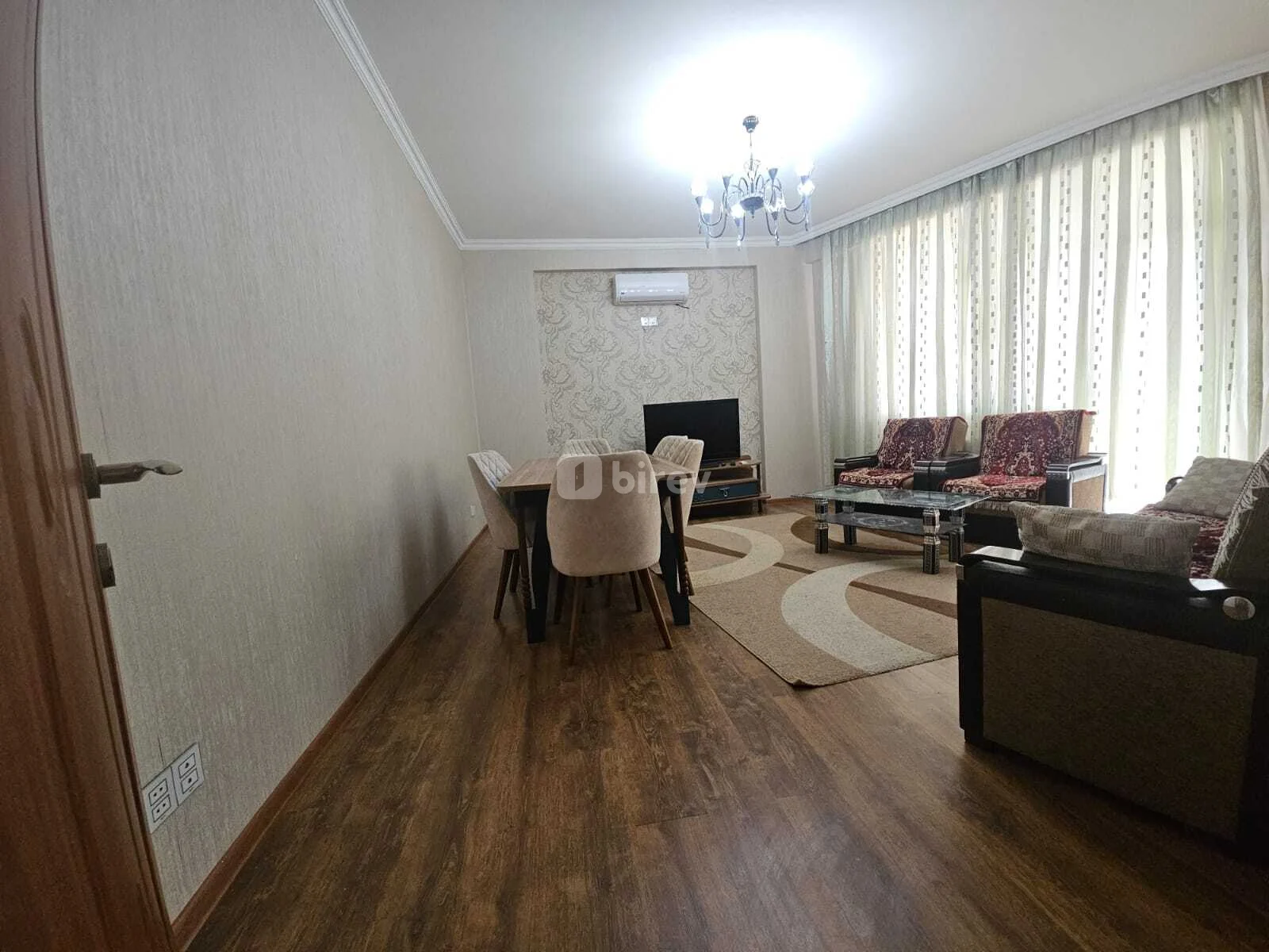 3-комнатная квартира, пос. Старые Гюнешли, General Şıxlinskı küç 29/42V, Хатаинский район — фото 1