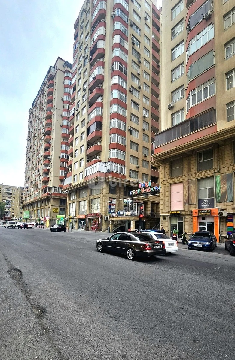 3-комнатная квартира, пос. 8-й километр, Elşən Süleymanov küçəsi, Низаминский район — фото 16