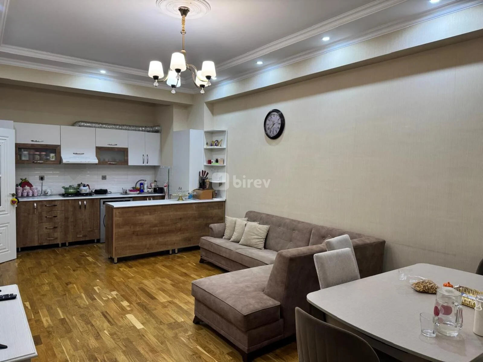 3-комнатная квартира, 8-й микрорайон, Süleyman Sani Axundov küçəsi, Бинагадинский район — фото 2