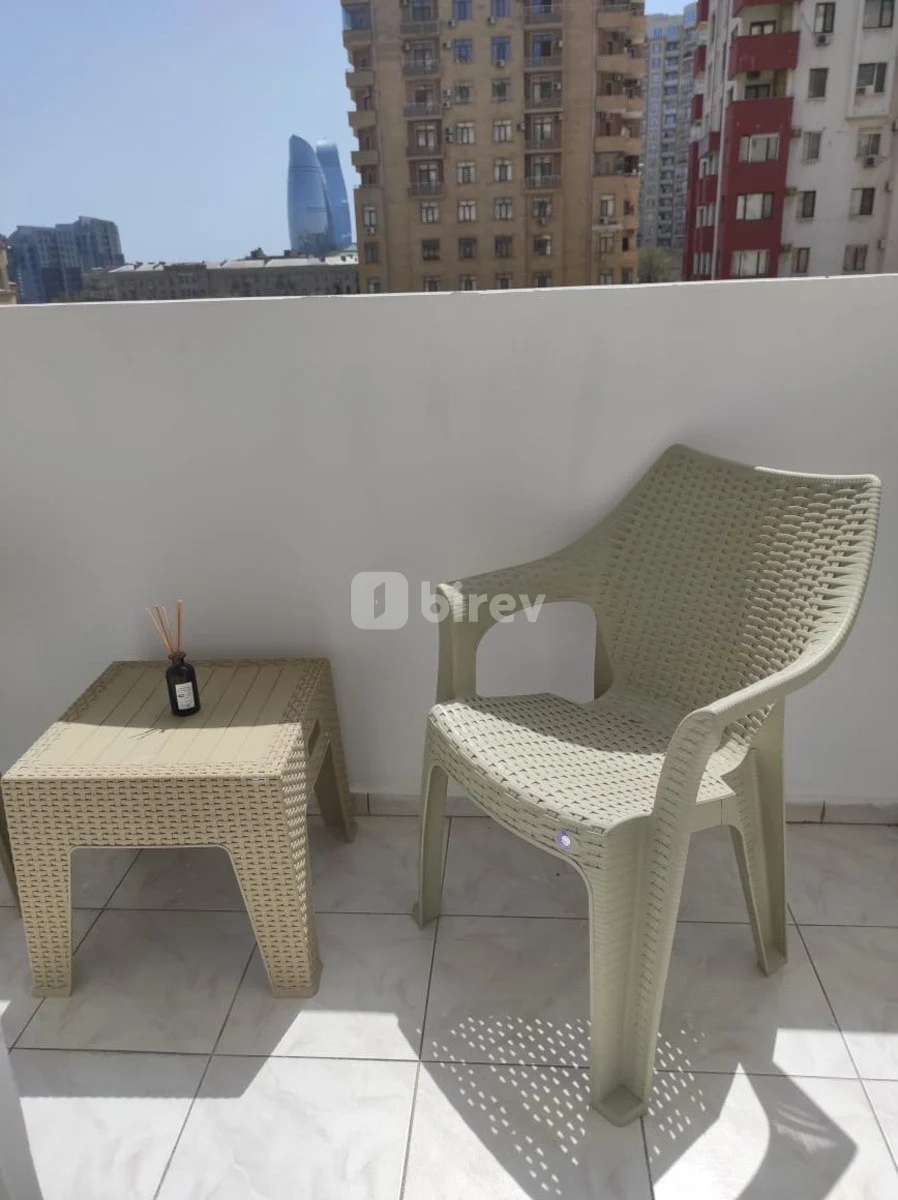 3-комнатная квартира, Ясамальский район, Qurban Xəlilov küçəsi 8, Баку — фото 12