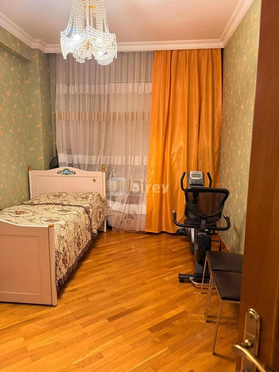 3-комнатная квартира, Сабаильский район, Dilarə Əliyeva 175, Баку — фото 11