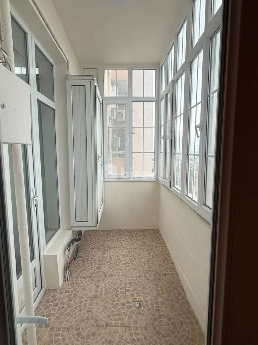 4-комнатная квартира, 3-й микрорайон, 3-cü mikrorayon, Насиминский район — фото 8