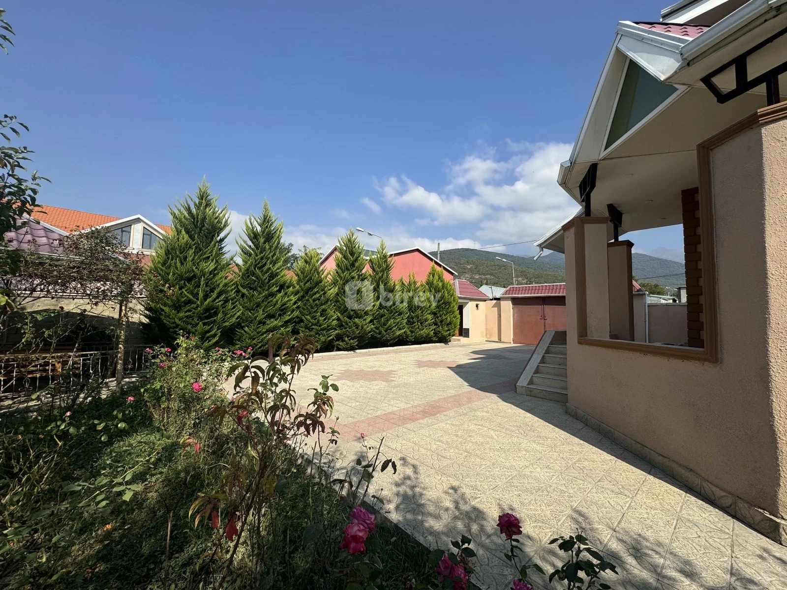 4 otaqlı həyət evi, Oğuz rayonu, Mikayil Muşfiq küç — şəkil 6