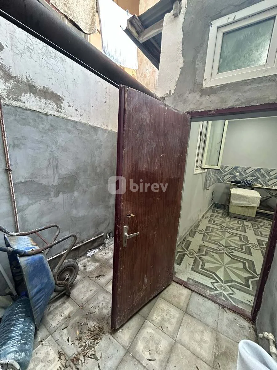 3 otaqlı həyət evi, Bayıl q., Bayıl qəsəbəsi, Səbail rayonu — şəkil 12