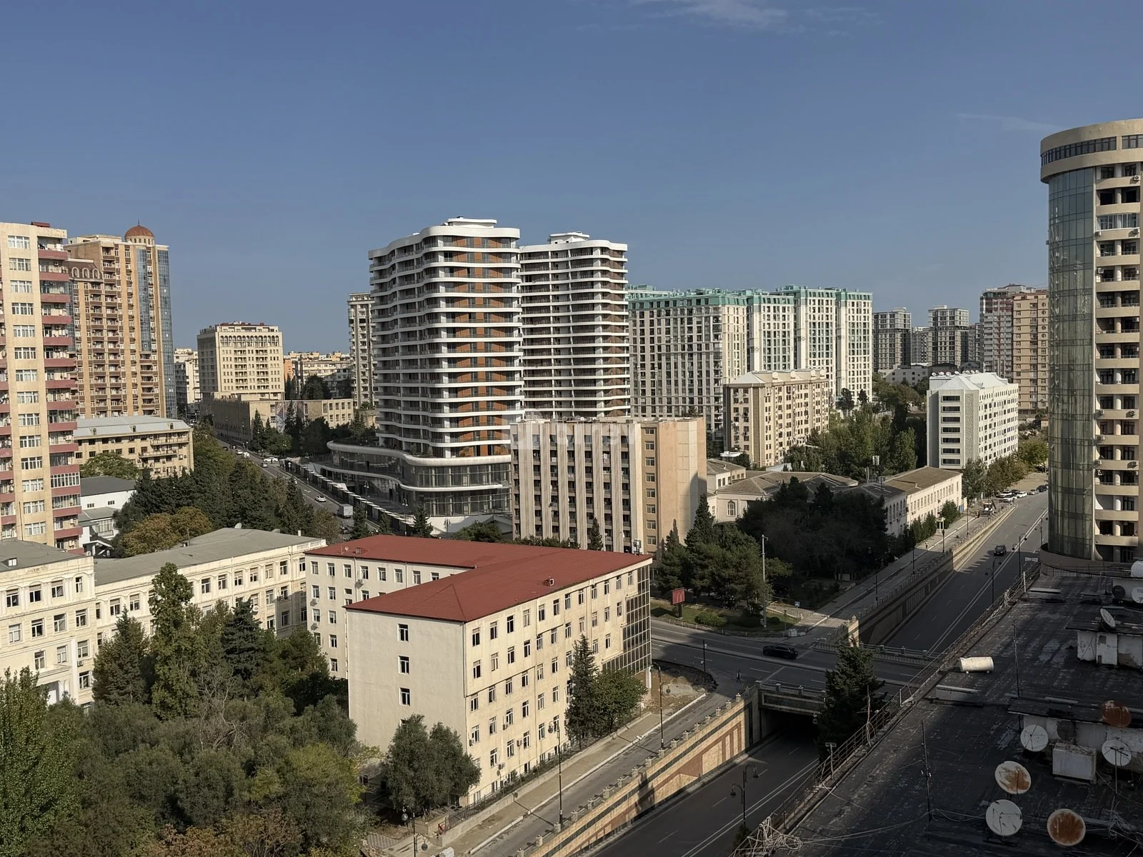 3 otaqlı mənzil, Nərimanov rayonu, Əliəşrəf Əlizadə küçəsi, Bakı şəhəri — şəkil 19