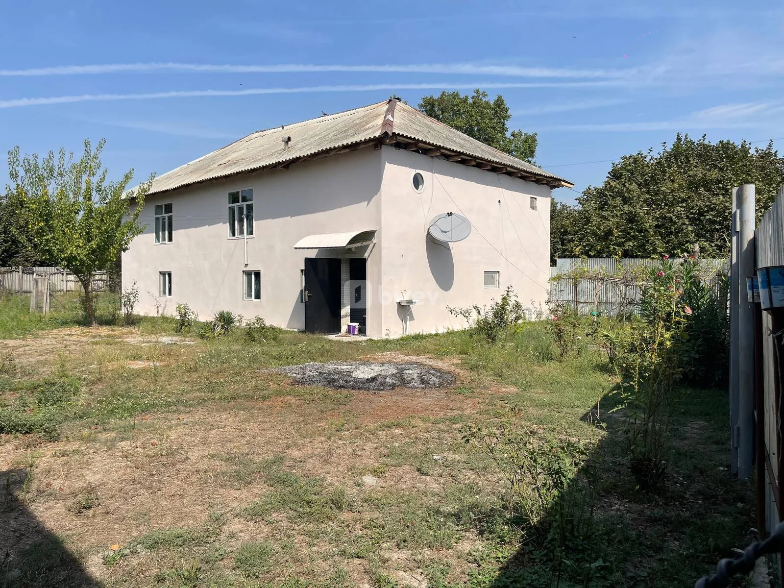 4 otaqlı həyət evi, Oğuz rayonu, Tayıflı kəndi. — şəkil 6