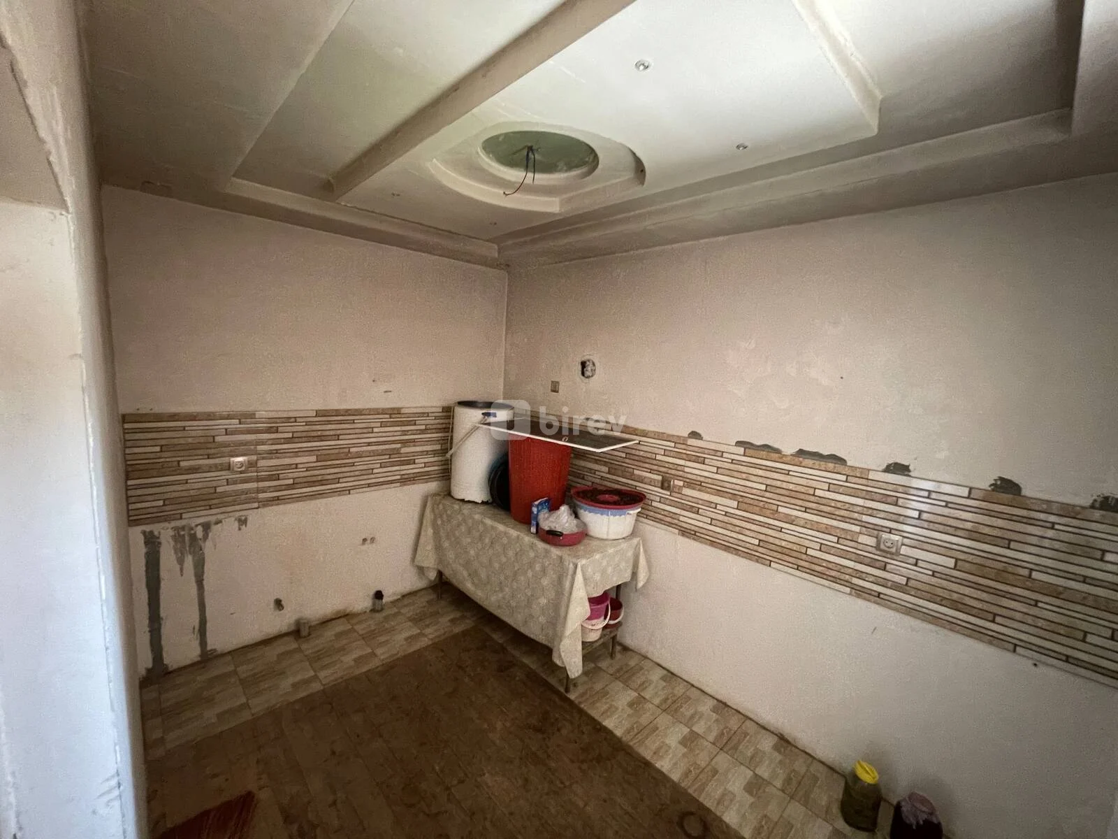 4 otaqlı həyət evi, Oğuz rayonu, Tayıflı kəndi. — şəkil 10