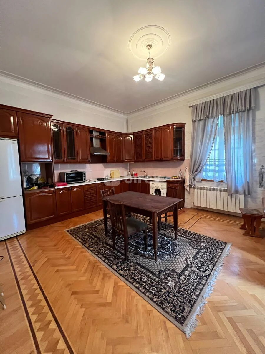 4 otaqlı həyət evi, Həzi Aslanov q., 8 Noyabr prospekti, Xətai rayonu — şəkil 9