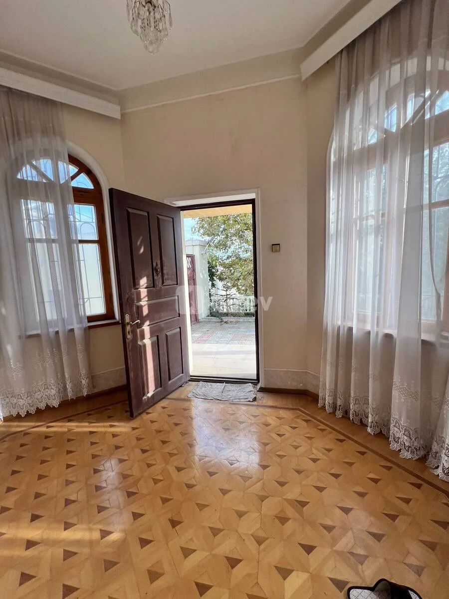 4 otaqlı həyət evi, Həzi Aslanov q., 8 Noyabr prospekti, Xətai rayonu — şəkil 17