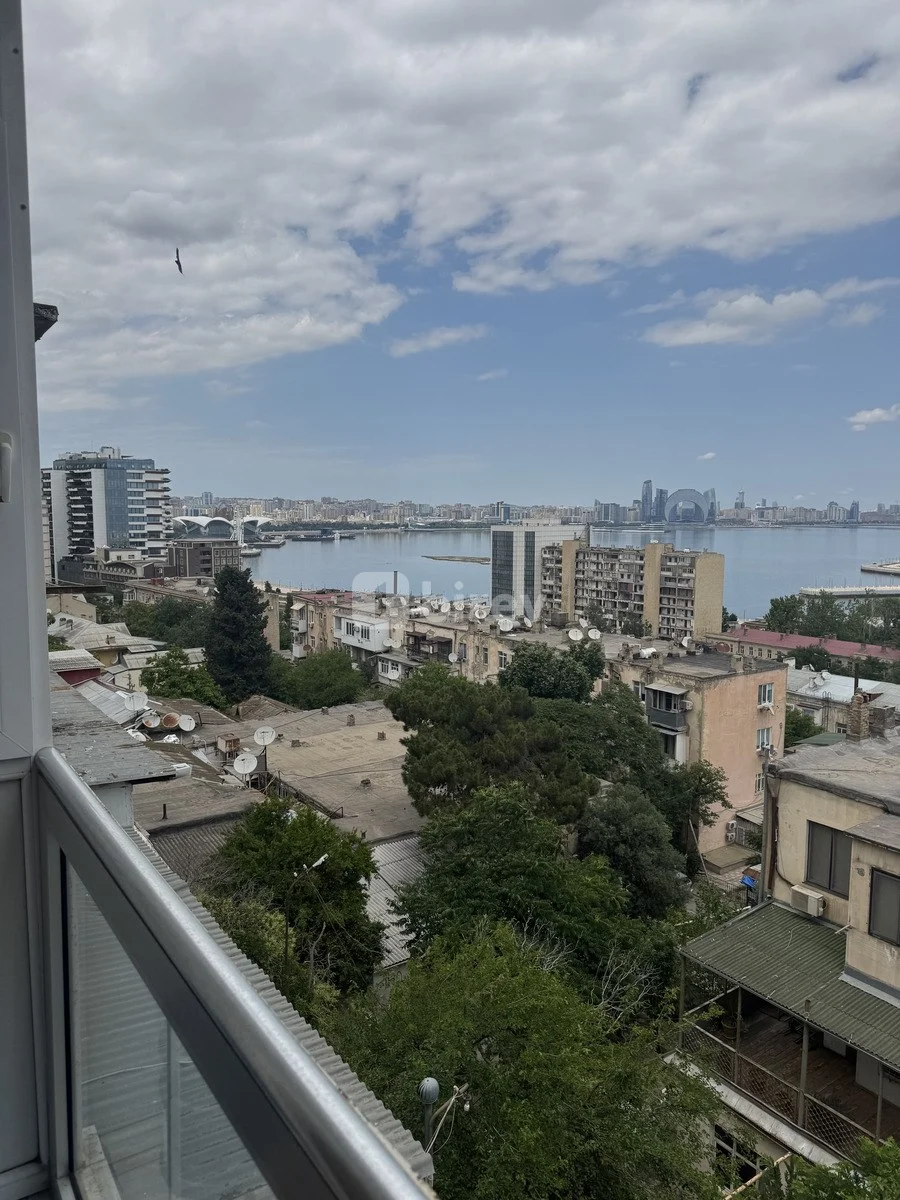 3 otaqlı mənzil, Bayıl q., Əlibəyov Qardaşları 99, Səbail rayonu — şəkil 1