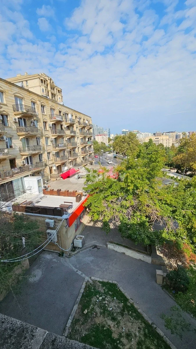 1 otaqlı mənzil, Səbail rayonu, Teymur Elçin küç. 10, Bakı şəhəri — şəkil 2