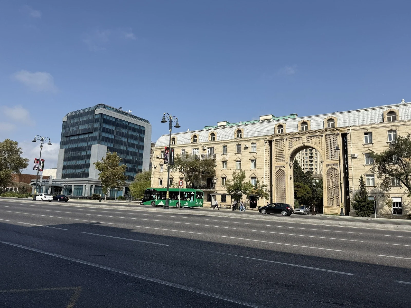 4 otaqlı mənzil, Xətai rayonu, Yusif Səfərov küçəsi 21, Bakı şəhəri — şəkil 1