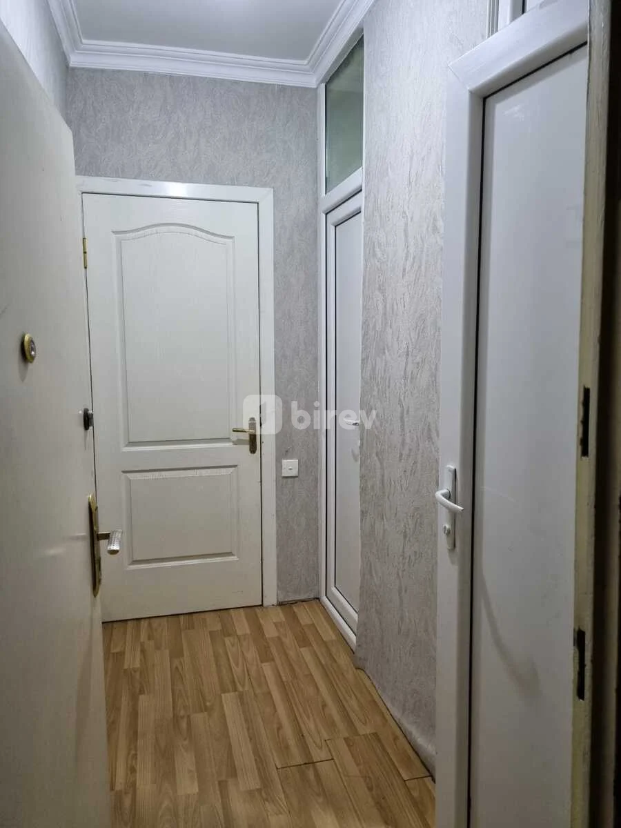 2 otaqlı mənzil, 7-ci mikrorayon, 7-ci mikrorayon Abay Kunanbayev küç, Binəqədi rayonu — şəkil 1