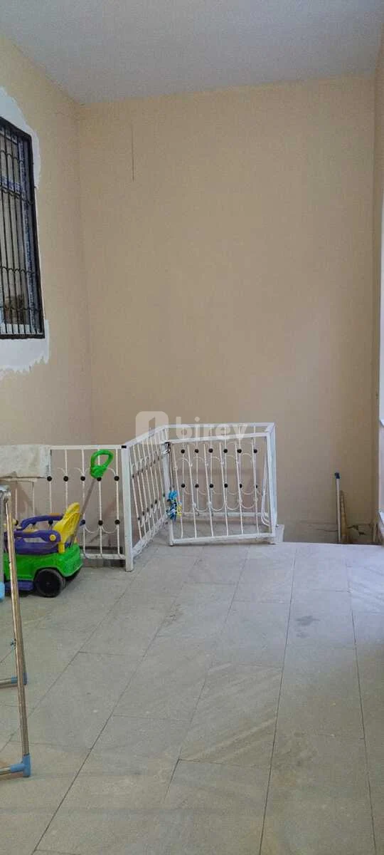 7 otaqlı həyət evi, Badamdar q., Badamdar qəsəbəsi, Səbail rayonu — şəkil 21