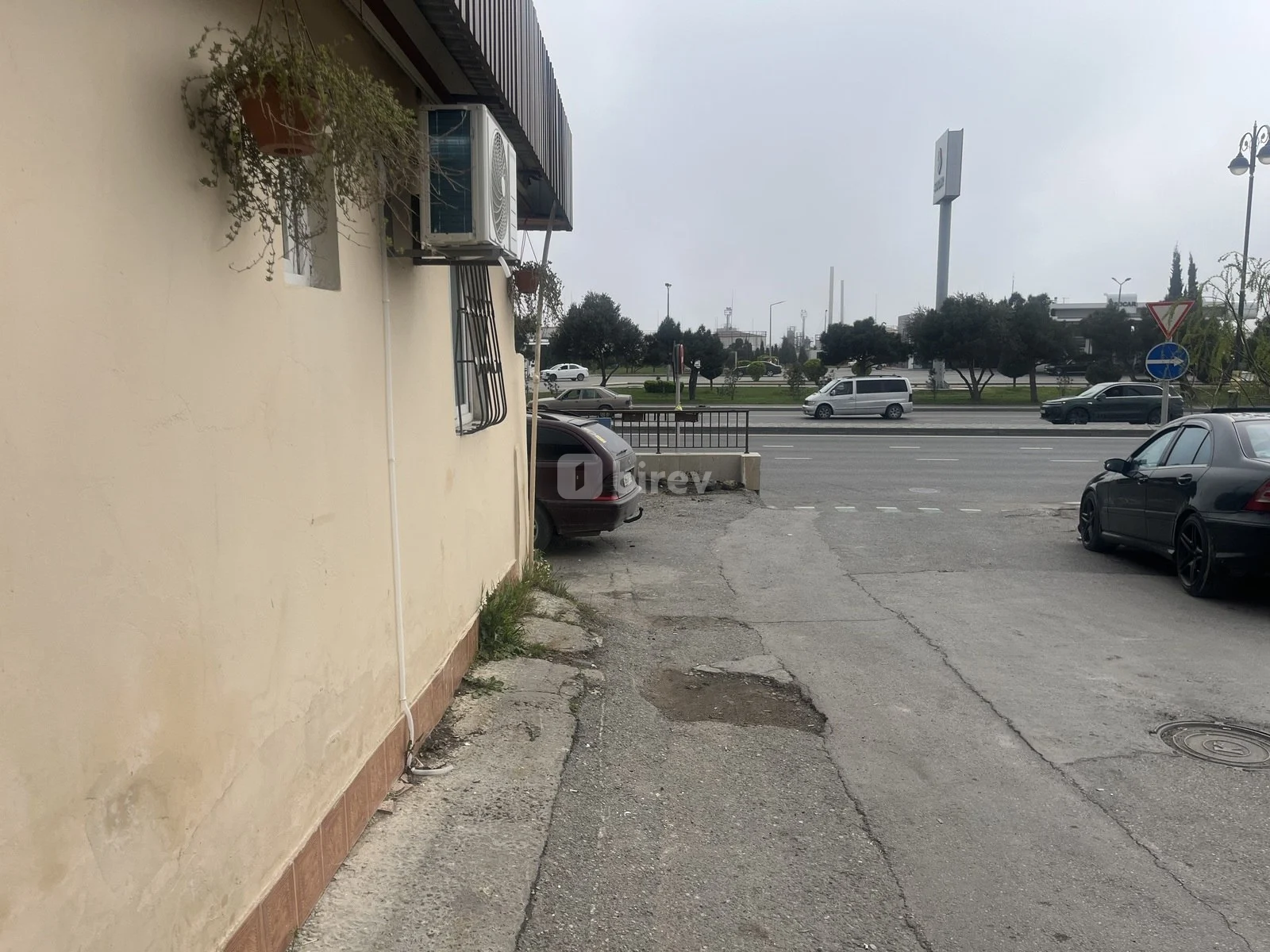 Ofis, Ağ şəhər q., 8 Noyabr prospekti, Xətai rayonu — şəkil 5
