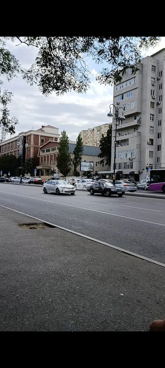 1 otaqlı mənzil, Yasamal q., Abbas Mirzə Şərifzadə küç., Yasamal rayonu — şəkil 1