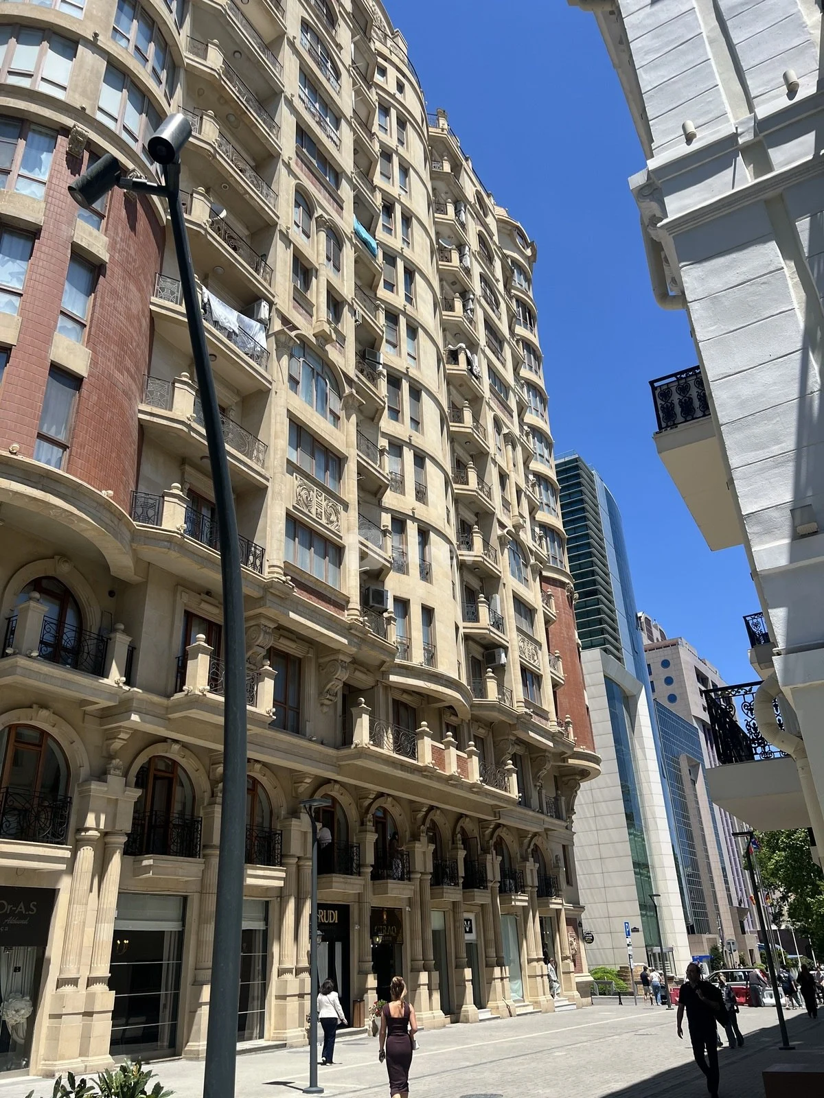 4 otaqlı mənzil, Yasamal q., Nizami küçəsi 63, Yasamal rayonu — şəkil 1