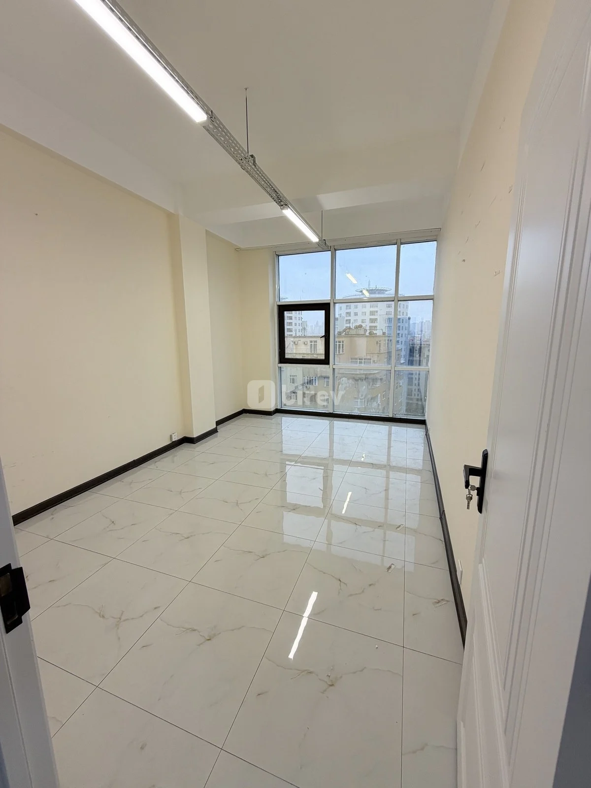 Ofis, Nəsimi rayonu, Rəşid Behbudov küçəsi 59, Bakı şəhəri — şəkil 3