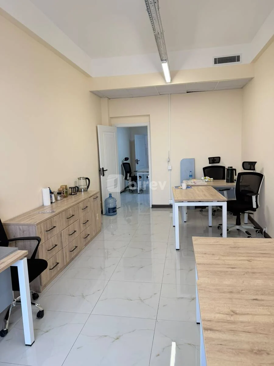 Ofis, Nəsimi rayonu, Rəşid Behbudov küçəsi, Bakı şəhəri — şəkil 5