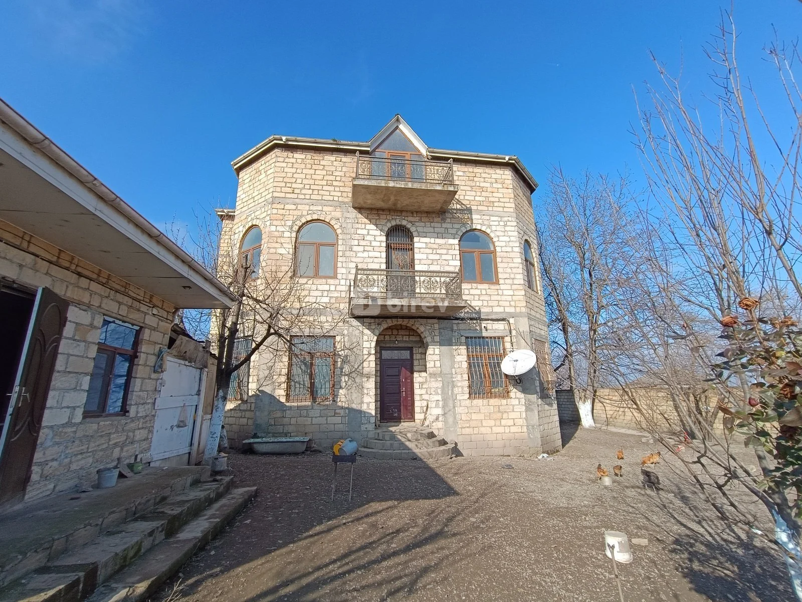 4 otaqlı həyət evi, Nügədi, Qaraçay kəndi, Quba rayonu — şəkil 1