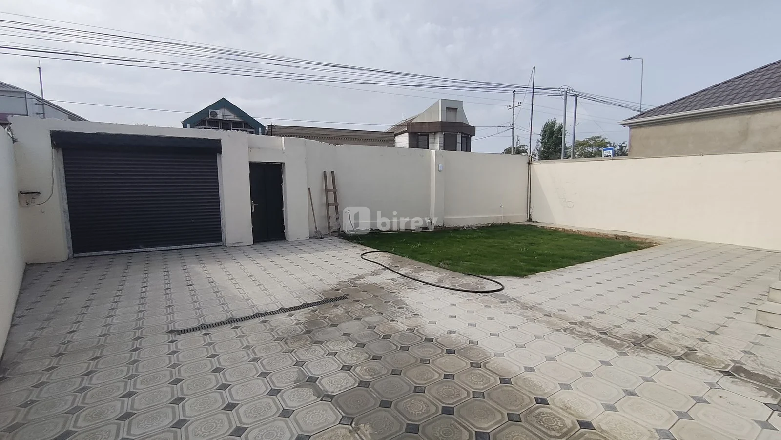 5 otaqlı həyət evi, Saray q., Saray qəs., Abşeron rayonu — şəkil 2