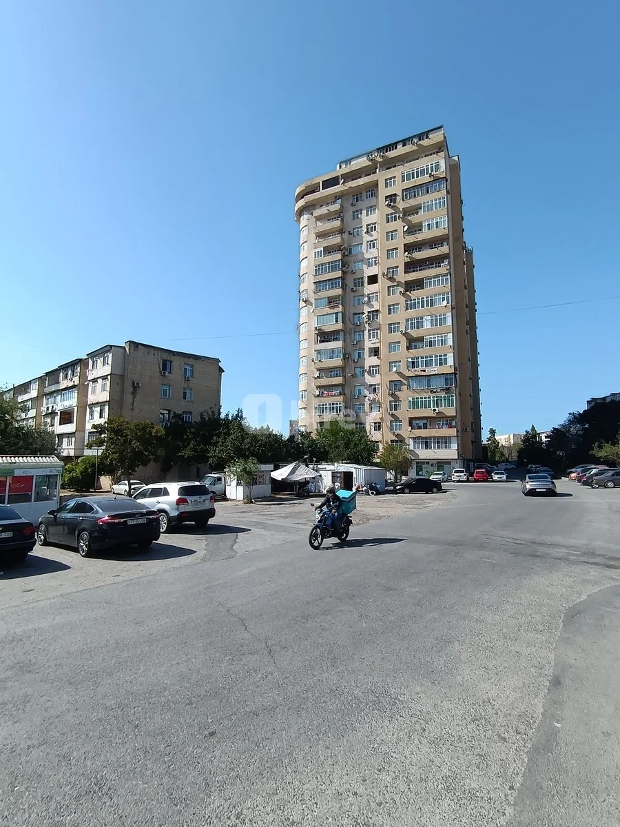 Obyekt, Nizami rayonu, İsmayıl Məmməd küç.94, Bakı şəhəri — şəkil 1