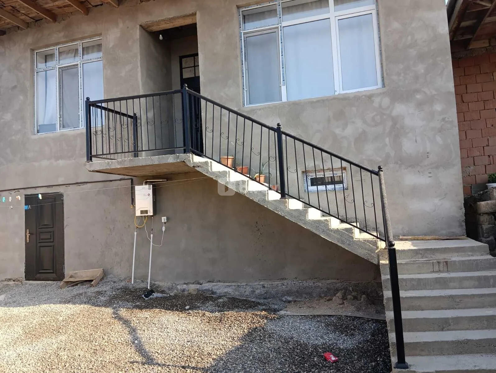 3 otaqlı həyət evi, Sumqayıt şəhəri, Əliyar Əliyev — şəkil 1