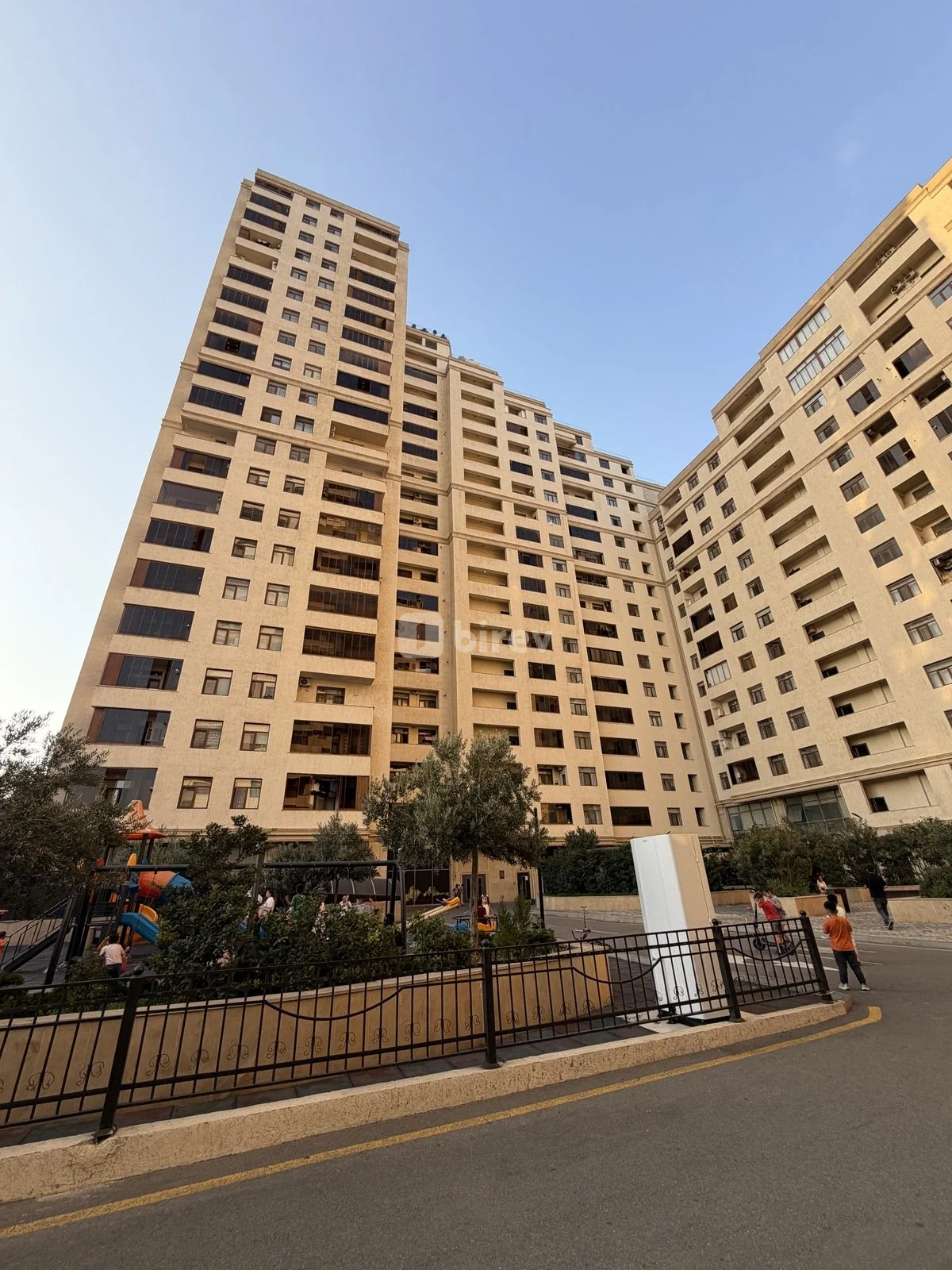 3 otaqlı mənzil, Bakıxanov q., Teras park, Sabunçu rayonu — şəkil 1