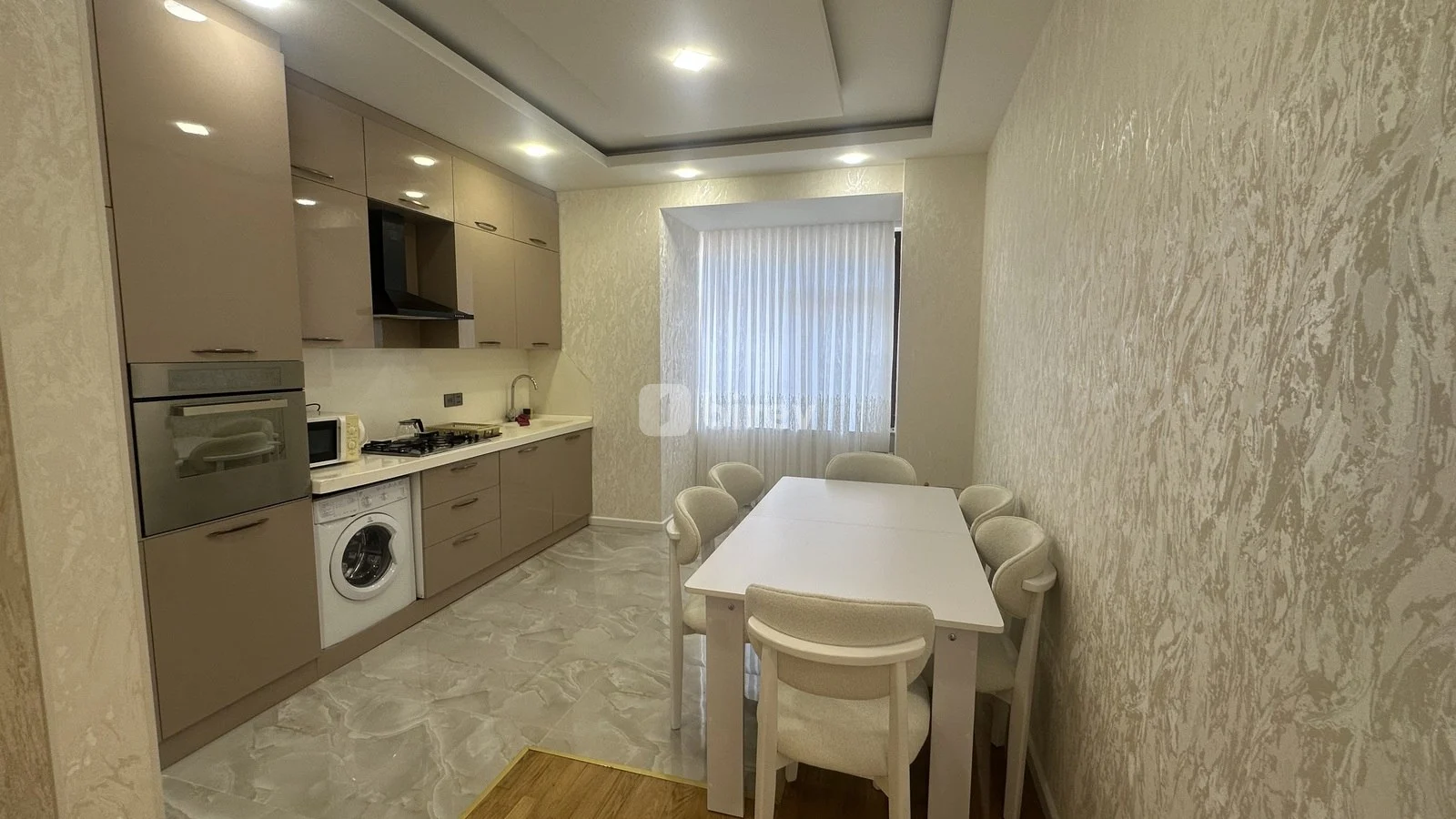 4 otaqlı mənzil, Səbail rayonu, Nigar Rəfibəyli 12, Bakı şəhəri — şəkil 19