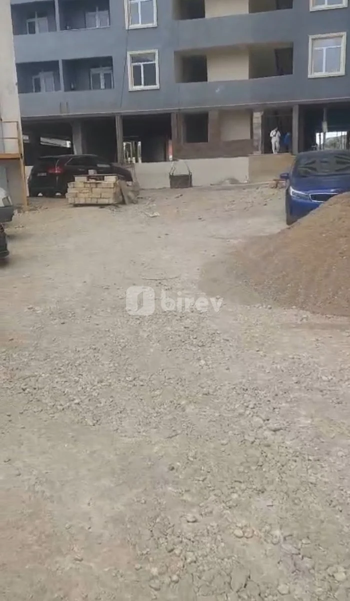 Obyekt, Xırdalan q., Axundov küçəsi, Abşeron rayonu — şəkil 1