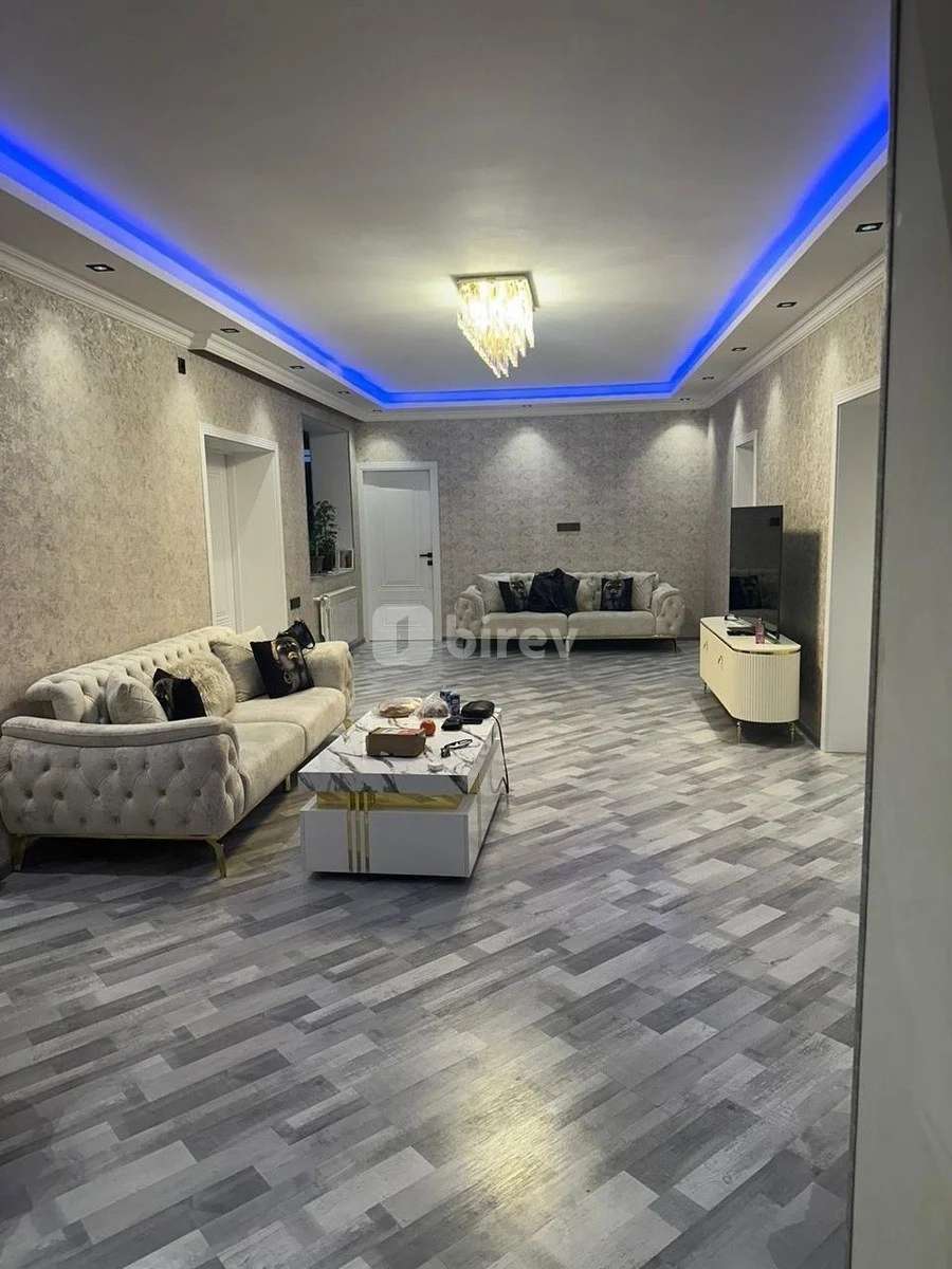 7 otaqlı həyət evi, Qaraçuxur q., Qaraçuxur qəs., Suraxanı rayonu — şəkil 1