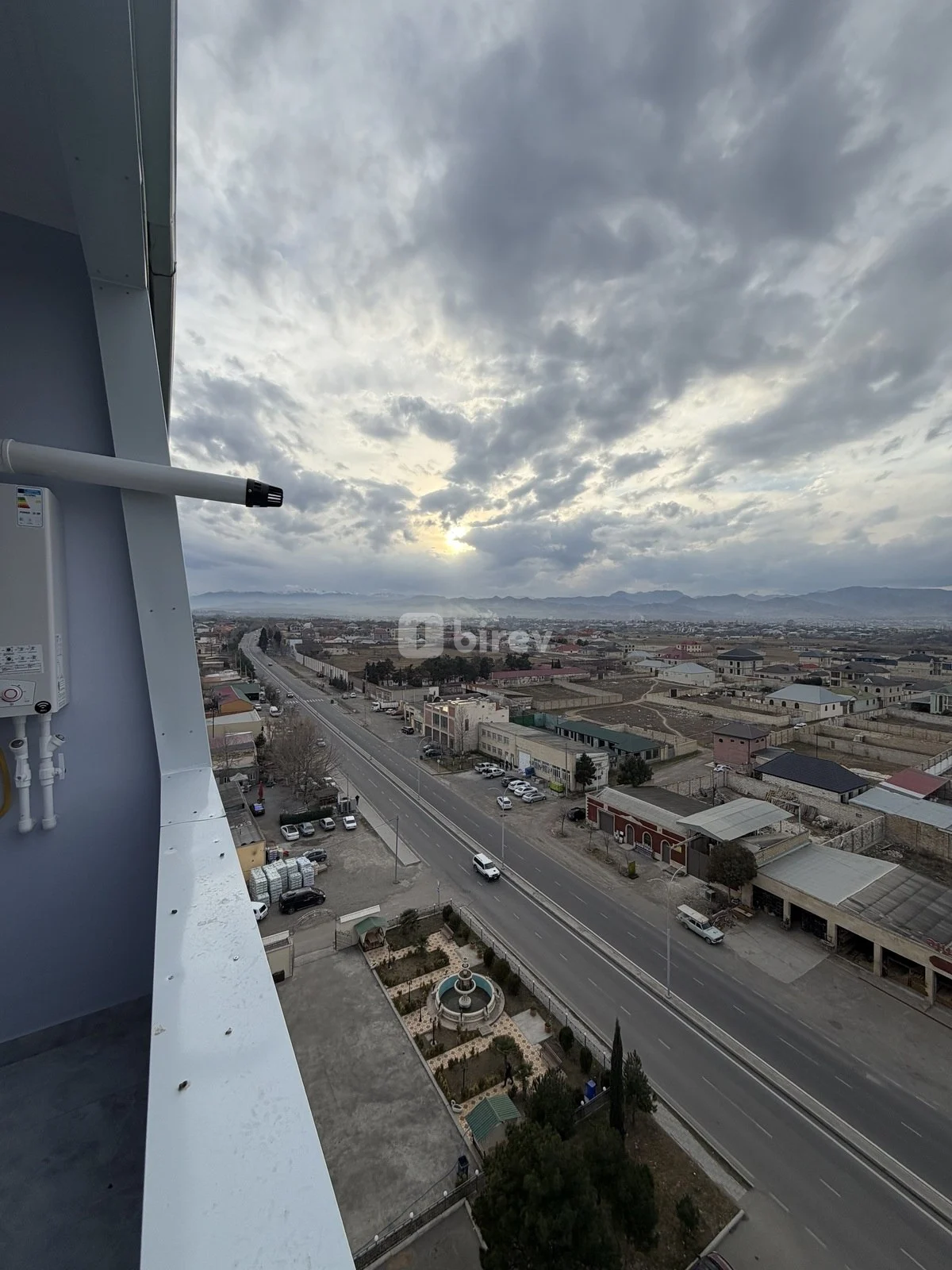 2 otaqlı mənzil, Gəncə şəhəri, Gülüstan Qəsəbəsi — şəkil 15