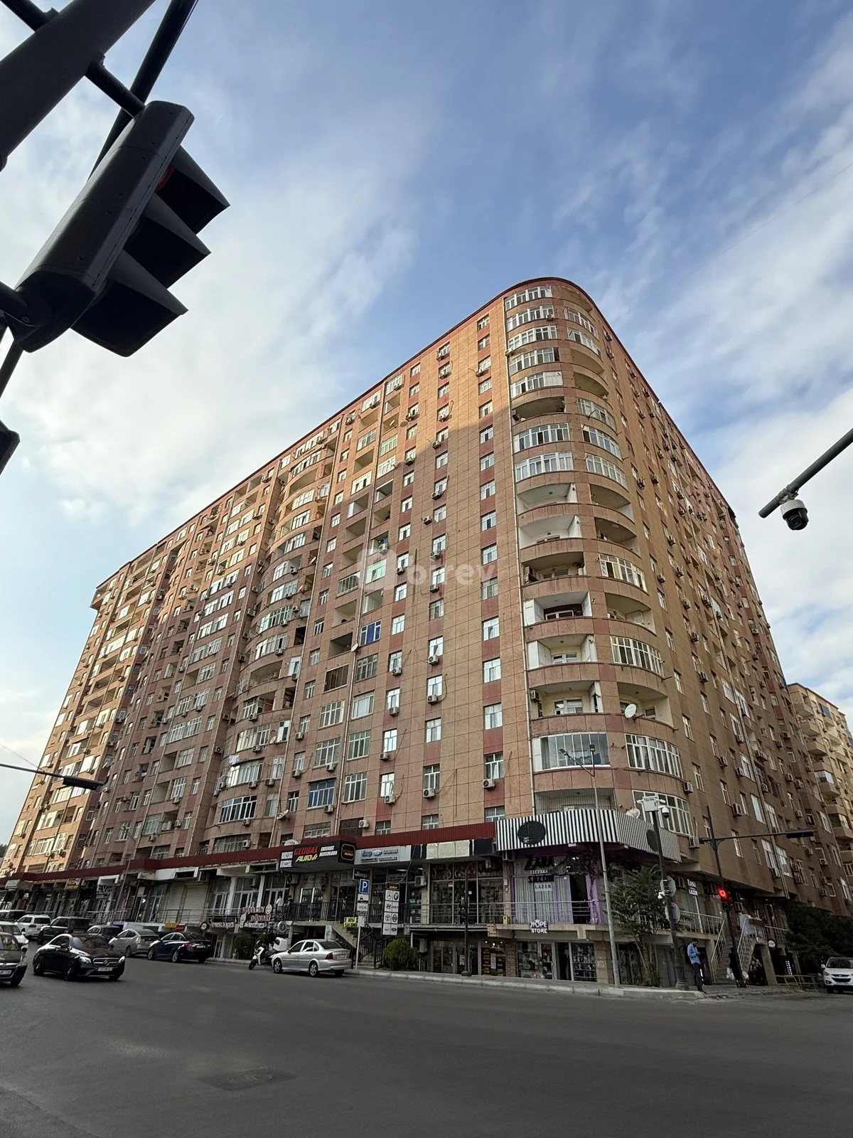 3 otaqlı mənzil, Yeni Yasamal q., Məhəmməd Xiyabani küç, Yasamal rayonu — şəkil 1