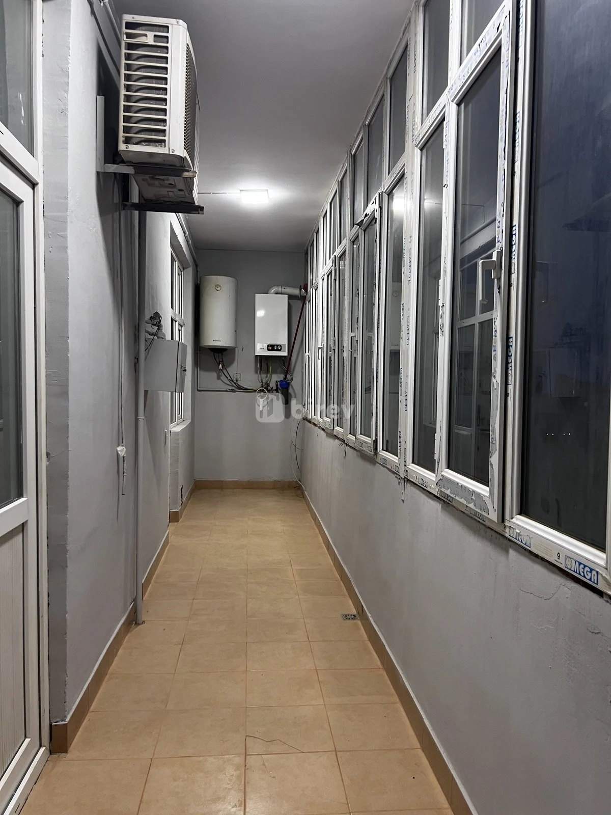 3 otaqlı mənzil, Badamdar q., Badamdar yolu., ev 7., Səbail rayonu — şəkil 18