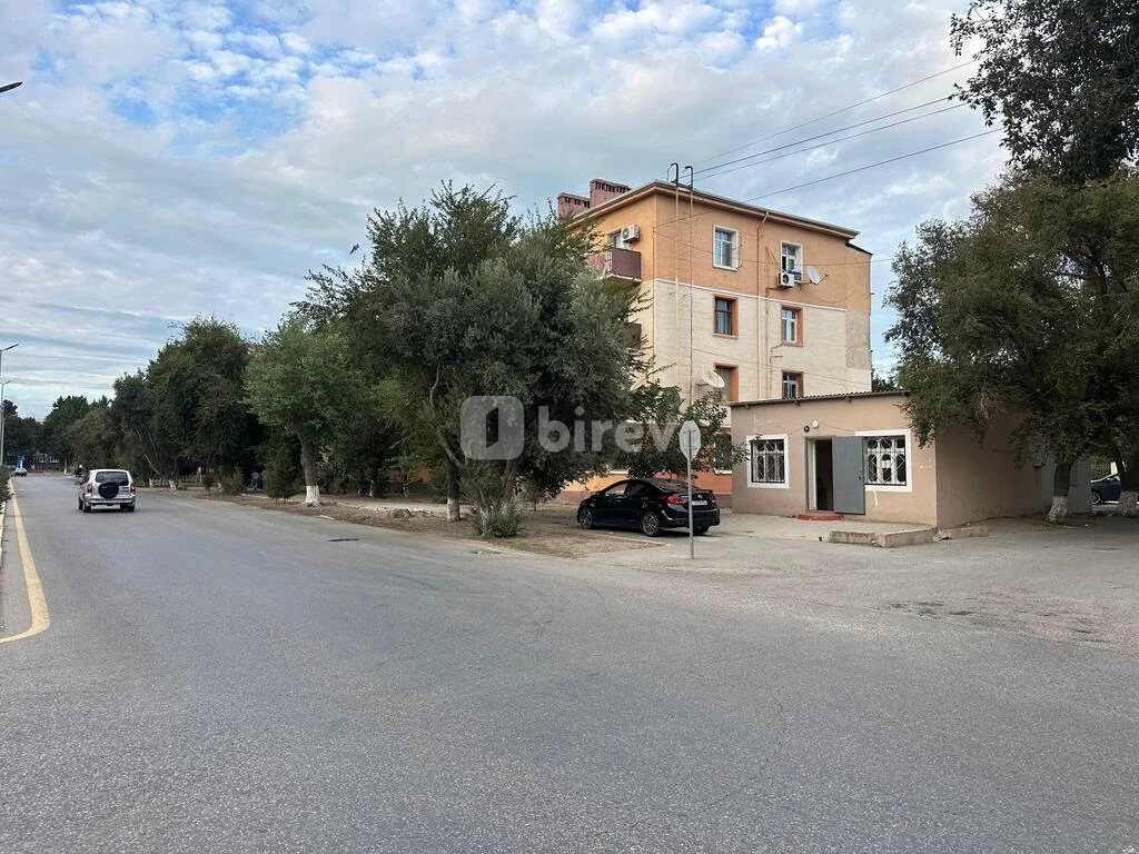 Obyekt, Sumqayıt şəhəri, Nizami küç., Sumqayıt şəhəri — şəkil 6