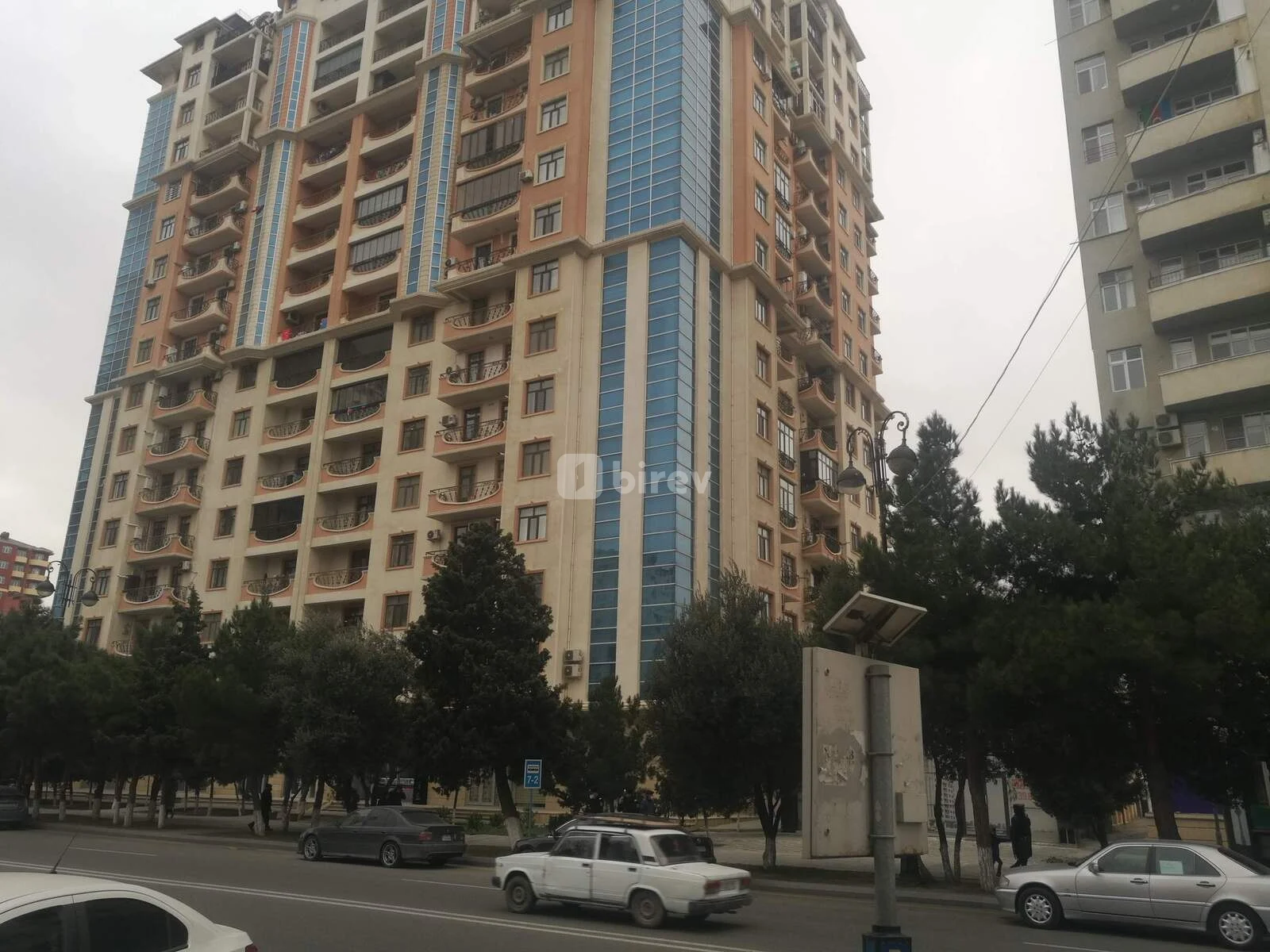 3 otaqlı mənzil, Sumqayıt şəhəri, 17 məhəllə — şəkil 1