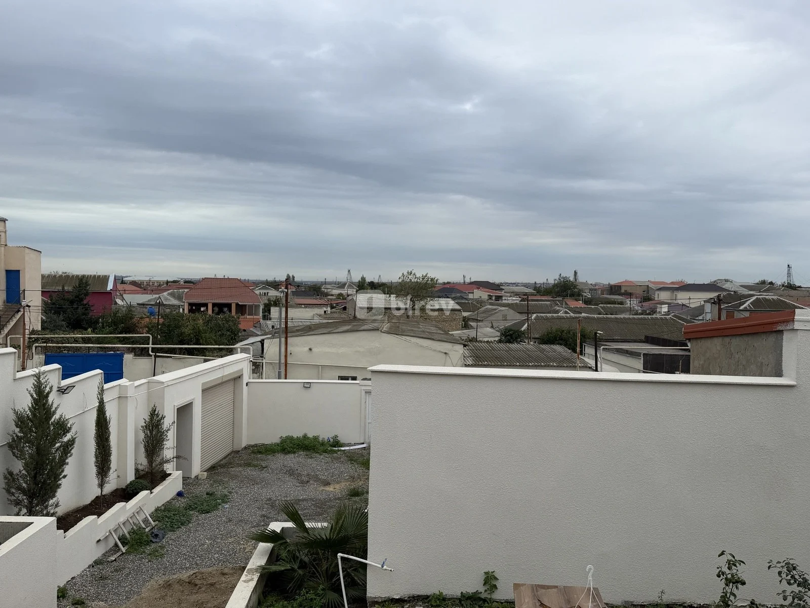 3 otaqlı həyət evi, Balaxanı q., Balaxanı qəs., Sabunçu rayonu — şəkil 1