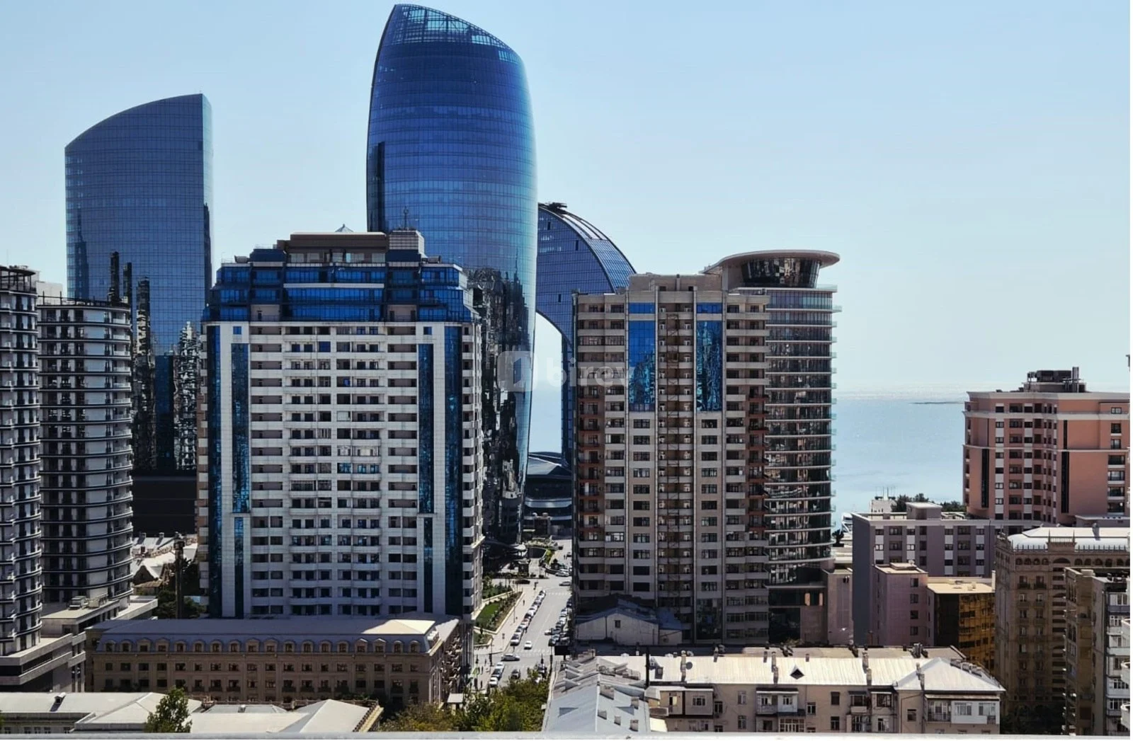 4-комнатная квартира, Насиминский район, 28 may küç, Баку — фото 3