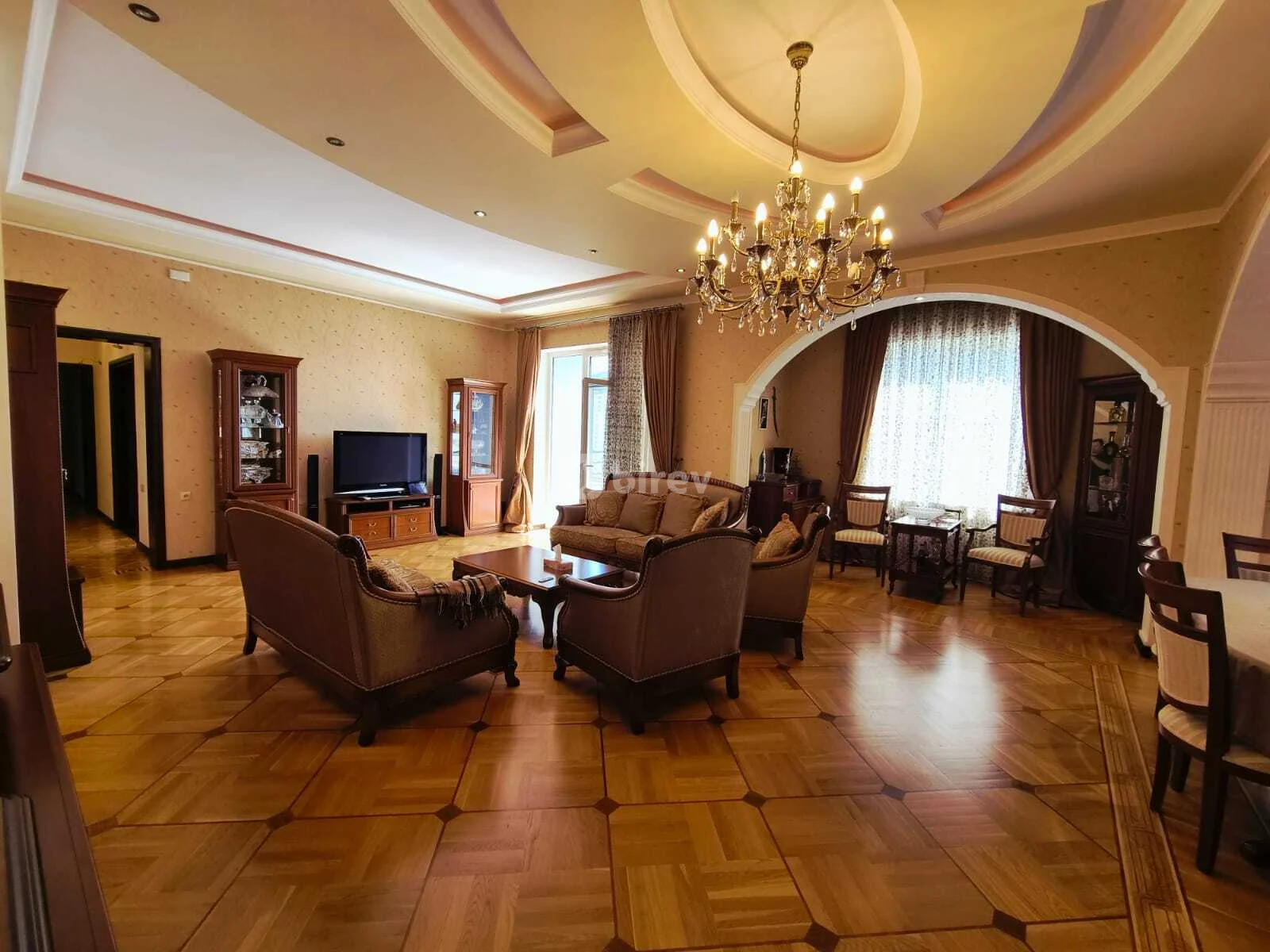4-комнатная квартира, Насиминский район, 28 may küç, Баку — фото 9