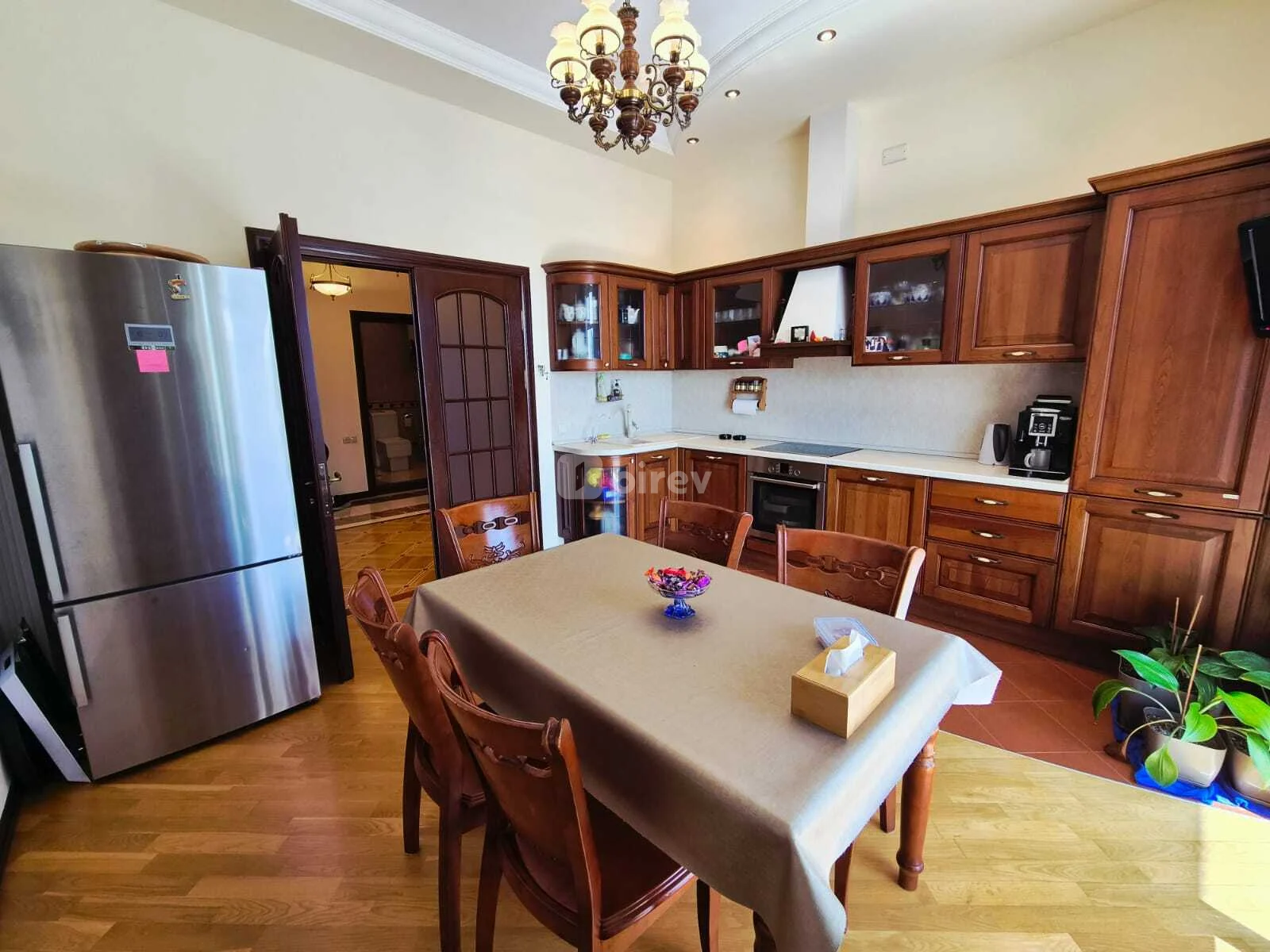 4-комнатная квартира, Насиминский район, 28 may küç, Баку — фото 12