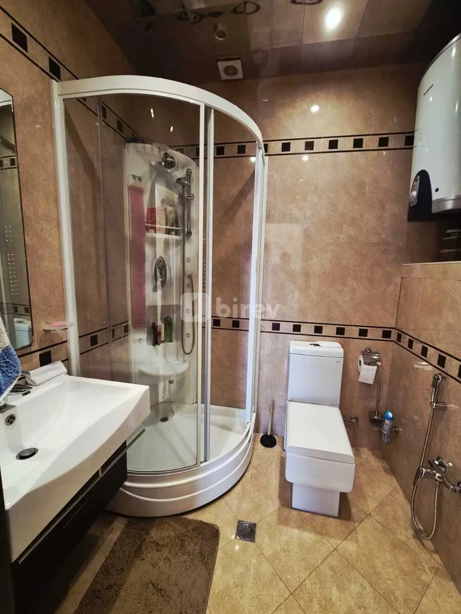 4-комнатная квартира, Насиминский район, 28 may küç, Баку — фото 22
