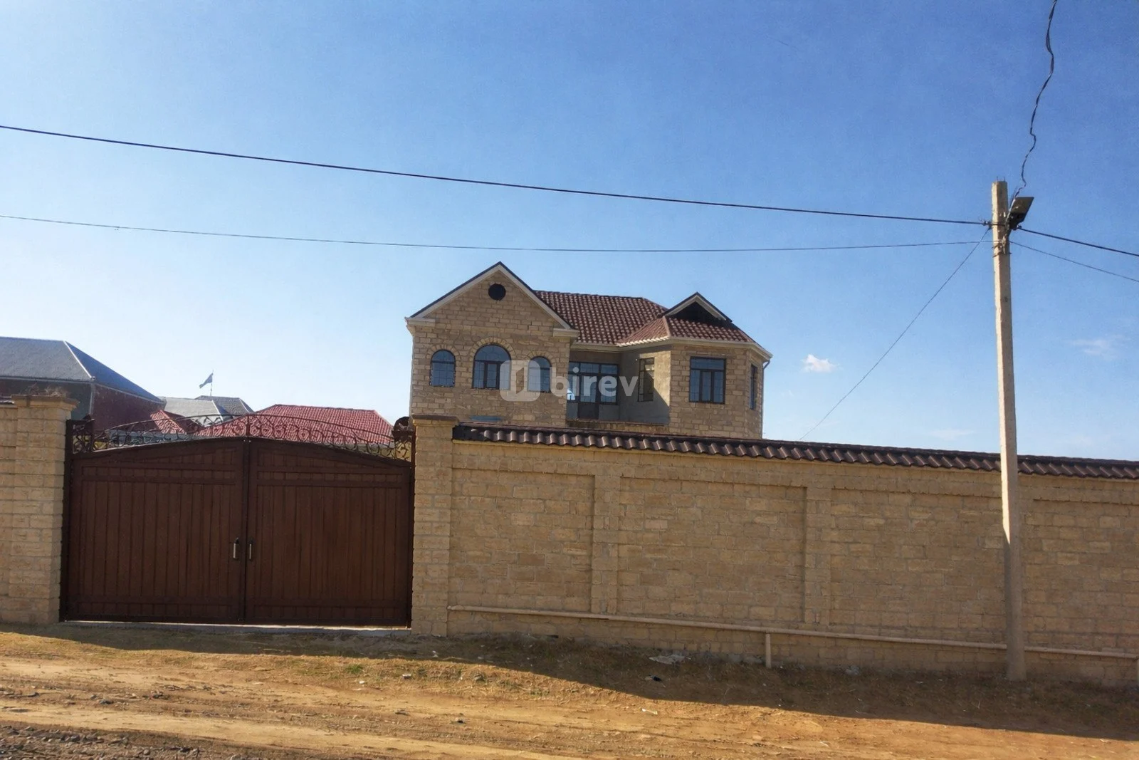 6 otaqlı həyət evi, Toğanalı, Rəşid Behbudov küç, Göygöl rayonu — şəkil 1
